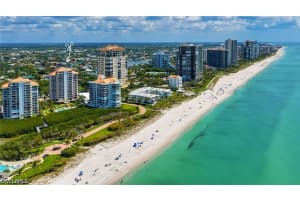 40 Seagate Dr 303a, Naples