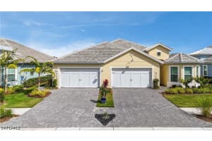 8781 Yucatan Ct, Naples