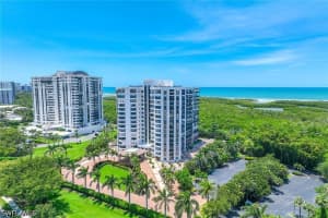 6075 Pelican Bay Blvd 605, Naples