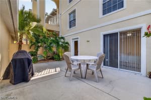 15505 Cedarwood Ln 105, Naples