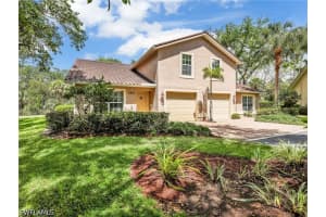 3515 Avion Woods Ct 801, Naples