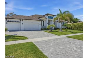 730 Kendall Dr, Marco Island