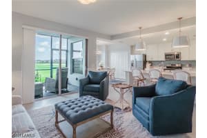 5467 Double Eagle Cir 3213, Ave Maria