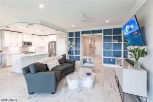 2319 Sawyers Hill Rd 703, Naples