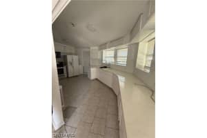 1189 N Tamiami Trl F, North Fort Myers