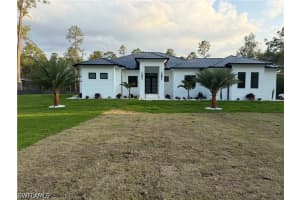 3430 1st Ave Nw, Naples