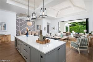 1064 13th St N, Naples