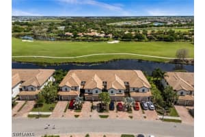 5690 Mayflower Way 606, Ave Maria