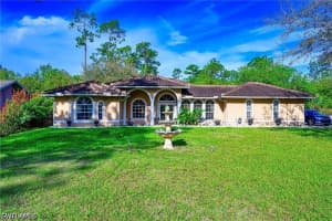291 Everglades Blvd N, Naples