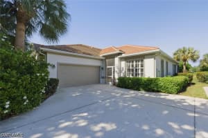 6786 Old Banyan Way, Naples