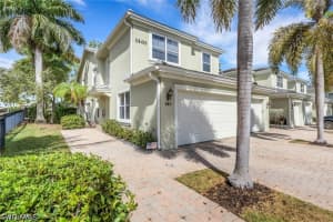 1465 Mariposa Cir 201, Naples