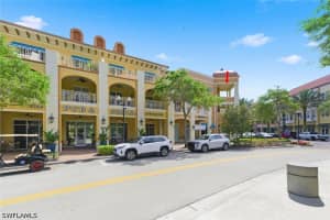 5068 Annunciation Cir 4310, Ave Maria