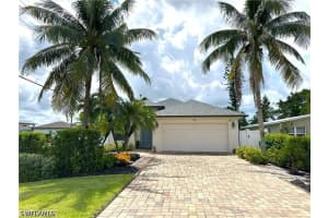 798 107th Ave N, Naples