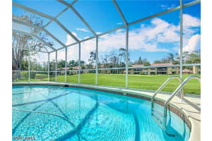 4364 Beechwood Lake Dr, Naples