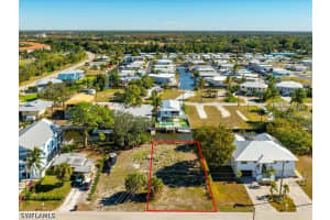 24526 Redfish St, Bonita Springs