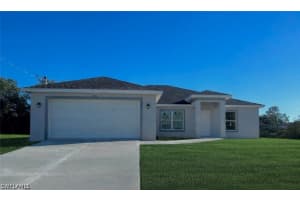 2808 31st St W, Lehigh Acres