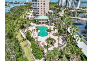 4182 Bay Beach Ln 761, Fort Myers Beach