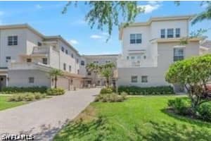 554 Avellino Isles Cir 101, Naples