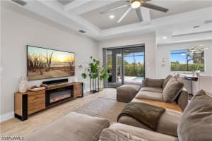 5839 Sw 1st Ct, Cape Coral