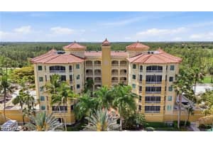 2738 Tiburon Blvd E B104, Naples