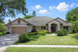 219 Monterey Dr, Naples