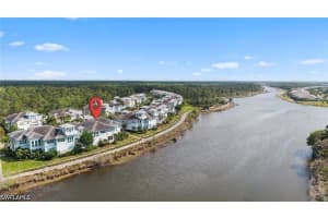 6553 Dominica Dr 202, Naples