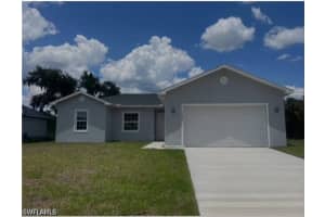 1927 Tryon Ct, Lehigh Acres