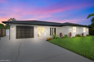 3420 Balboa Cir W, Naples