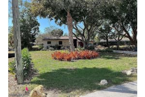 27213 Rio Vista Cir, Bonita Springs