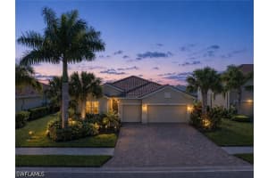 2151 Vermont Ln, Naples