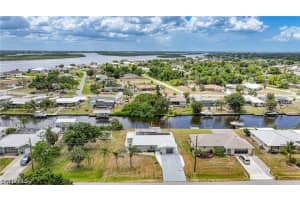 27381 Voyageur Dr, Punta Gorda