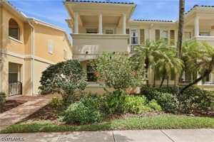 7821 Veronawalk Blvd, Naples