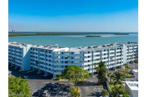 1085 Bald Eagle Dr B404, Marco Island