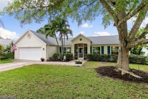 159 Plantation Cir, Naples