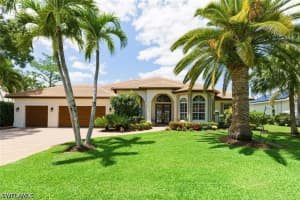 2076 Imperial Cir, Naples