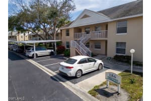 186 Pebble Shores Dr 201, Naples