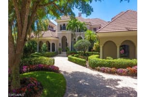 26230 Woodlyn Dr, Bonita Springs