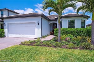 10537 Ventana Ct, Naples
