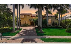 3310 Crayton Rd, Naples