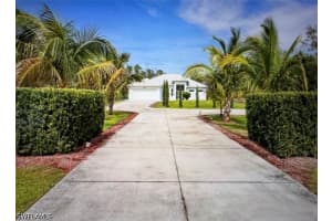 2575 31st Ave Ne, Naples