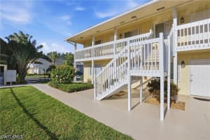 4607 Bayshore Dr K5, Naples