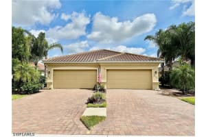 1823 Alameda Dr, Naples