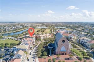 5068 Annunciation Cir 4203, Ave Maria