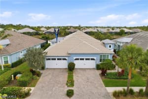 7157 Dominica Dr, Naples