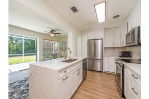 1471 Mandarin Rd, Naples