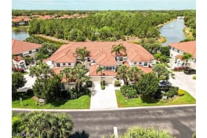 10751 Crooked River Rd 202, Estero