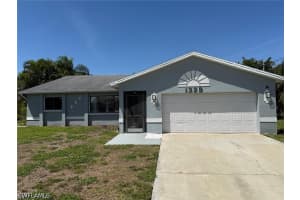 1325 Sw 28th St, Cape Coral