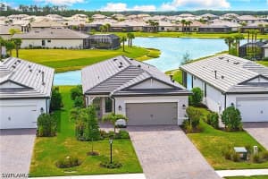 20593 Pebble Glen Dr, Estero
