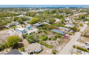 4211 Mariner Ln, Bonita Springs