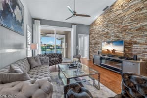2540 Aspen Creek Ln 201, Naples